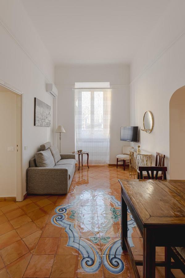 Romantic 2 Piazza Del Popolo Apartment Rome
